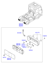 REAR FENDER (TRACTOR)